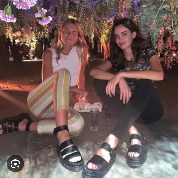 Dr. Martens Voss sandal 🥰 - Picture 9 of 10